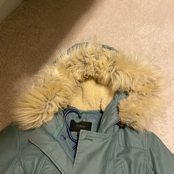 Winter Jcrew coat. Very warm with fur hood! - Picture 3 of 8